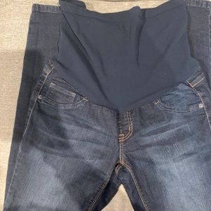 Maternity jeans over the bump stretchy jeans